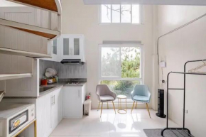 Minimalist Loft 107